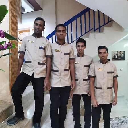 Al Aman Hotel Apartment Al Buraimi Bagian luar foto