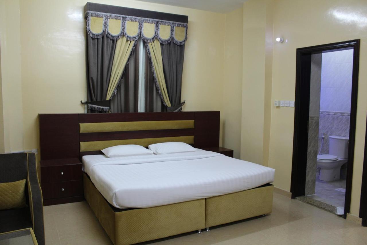 Al Aman Hotel Apartment Al Buraimi Bagian luar foto