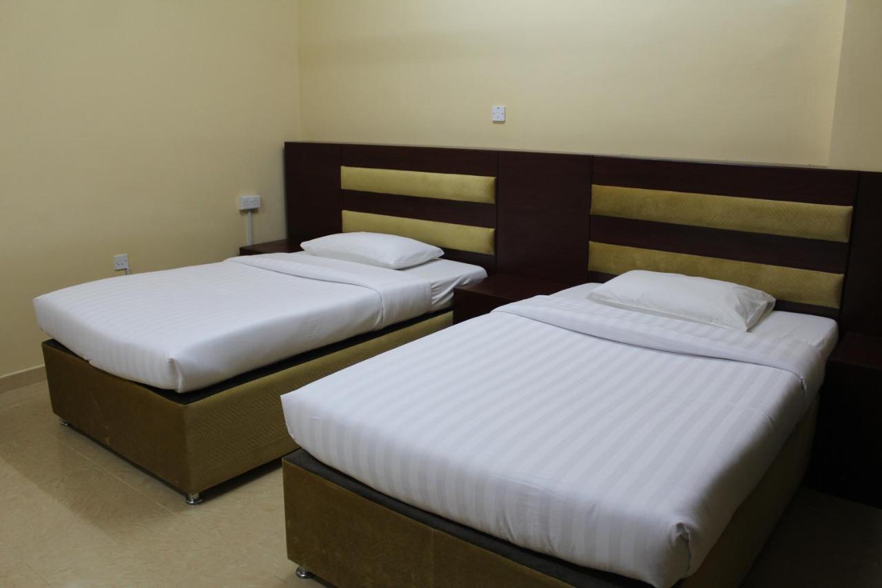 Al Aman Hotel Apartment Al Buraimi Bagian luar foto